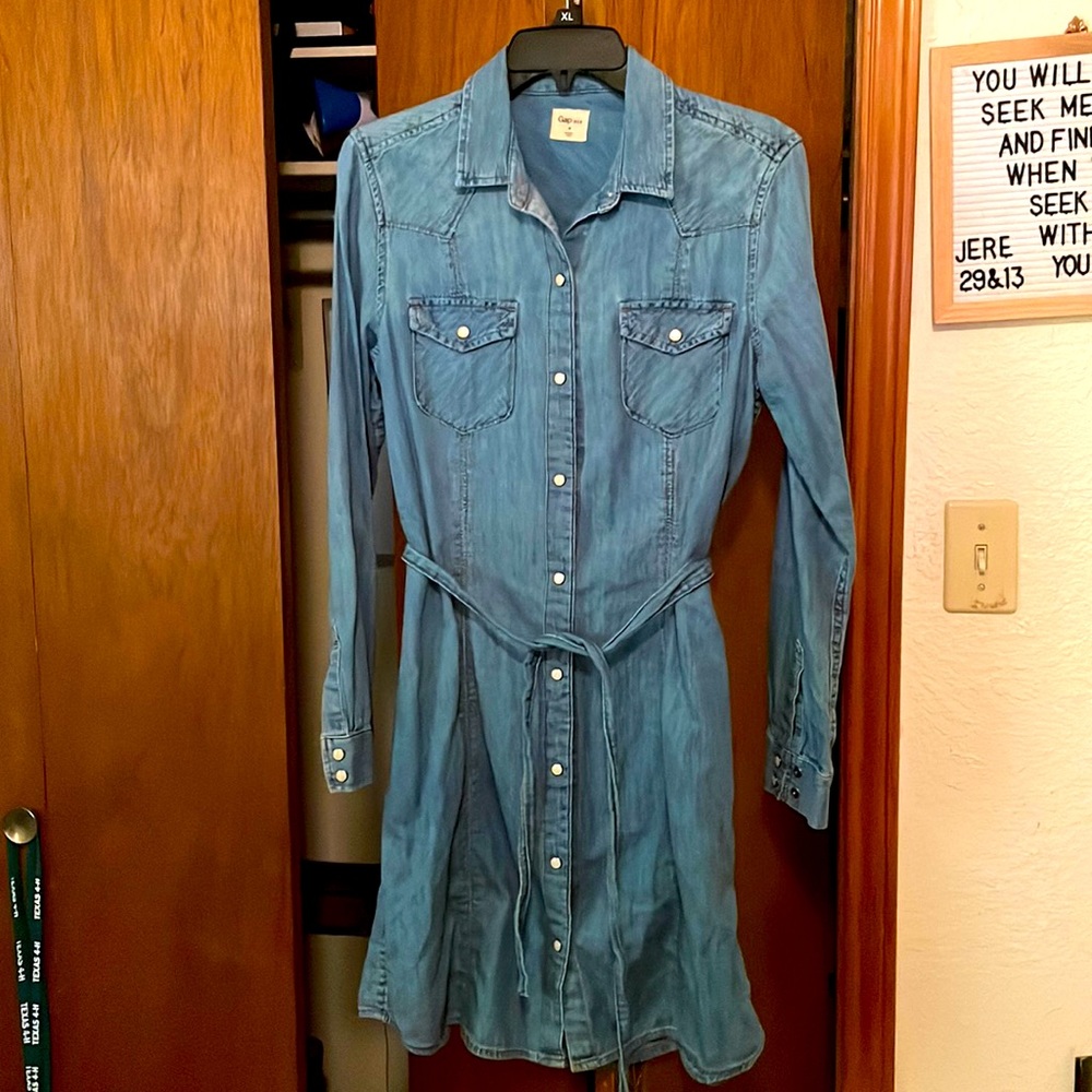 Gap, size medium dress